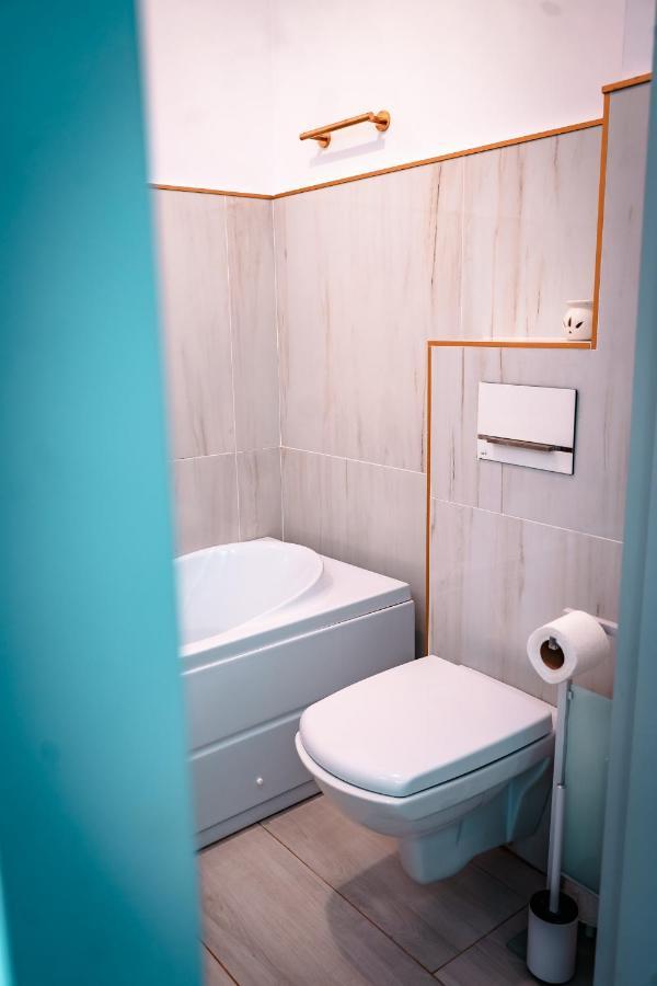 Luxury Family Apartment With Private Parking And Forest View Timişoara Exterior foto